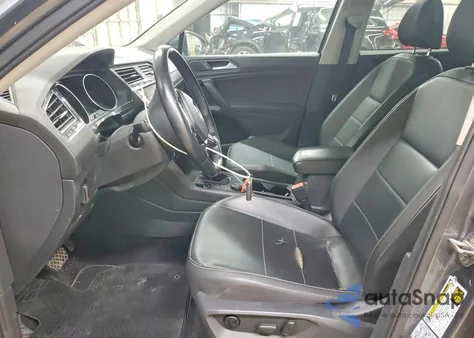 2019 Volkswagen Tiguan Se z USA, uszkodzony, nr VIN 3VV2B7AX2KM005323